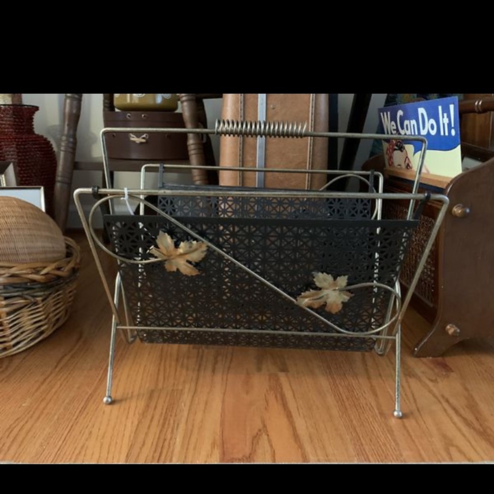 Awesome Mid Century Vinyl Display Magazine Holder